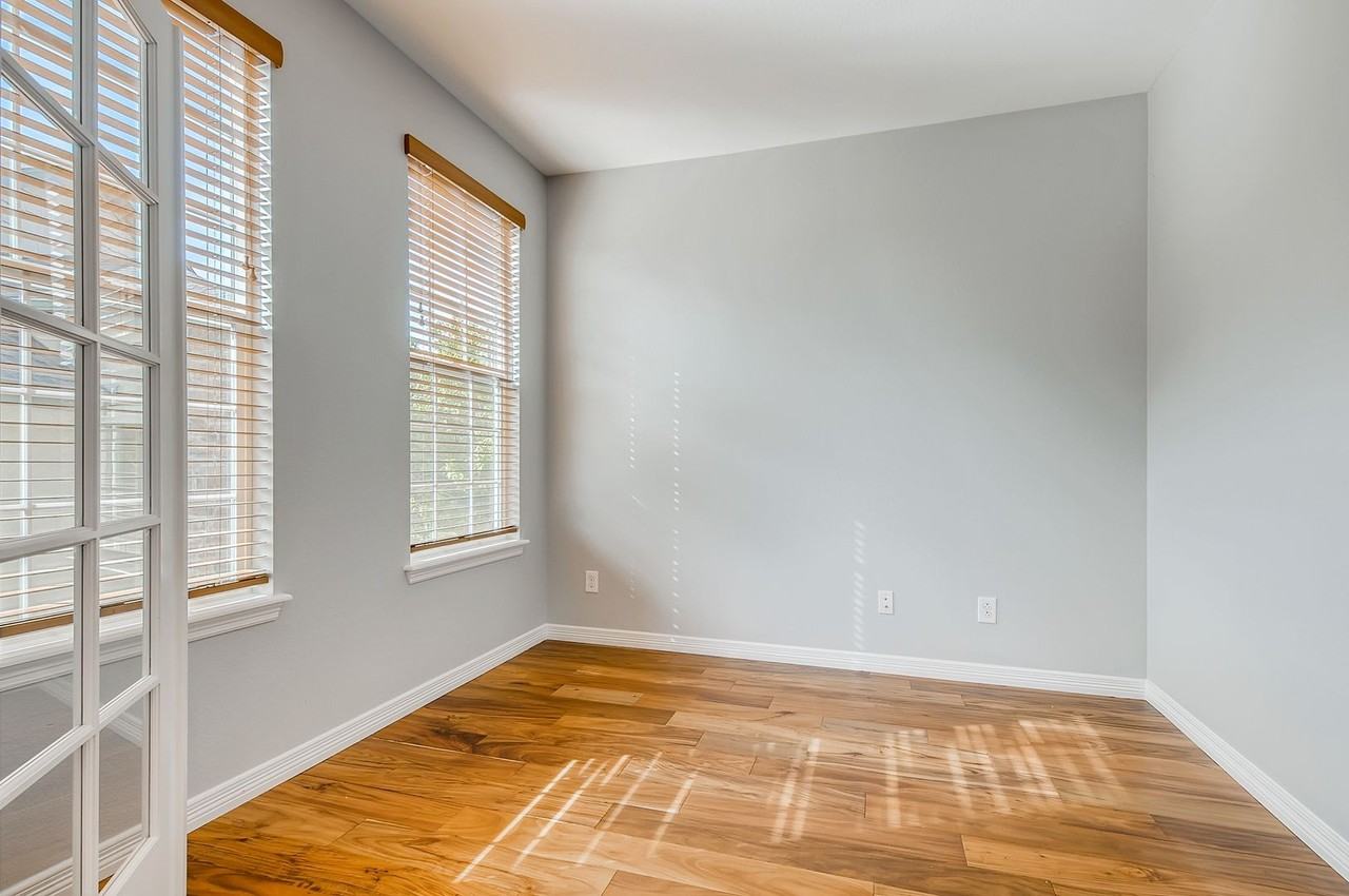 22165 E Euclid Dr - Photo 3 of 23