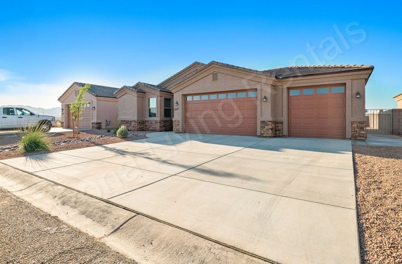 3851 North Mcvicar Avenue - Photo 4 of 25