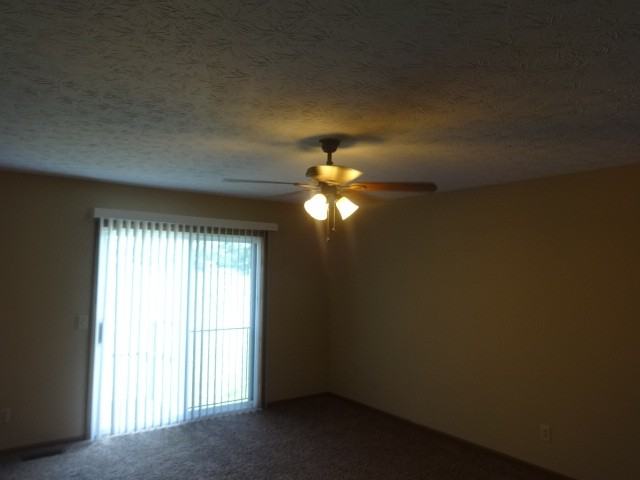 1097 Sheffield Ct - Photo 2 of 13