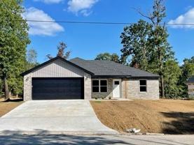 277 Kinross Dr - Photo 1 of 1