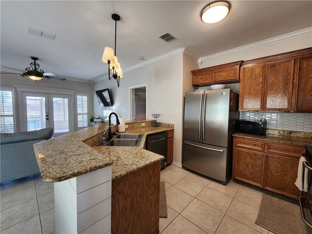 15525 Cruiser St Unit 2 #2 - Photo 4 of 31