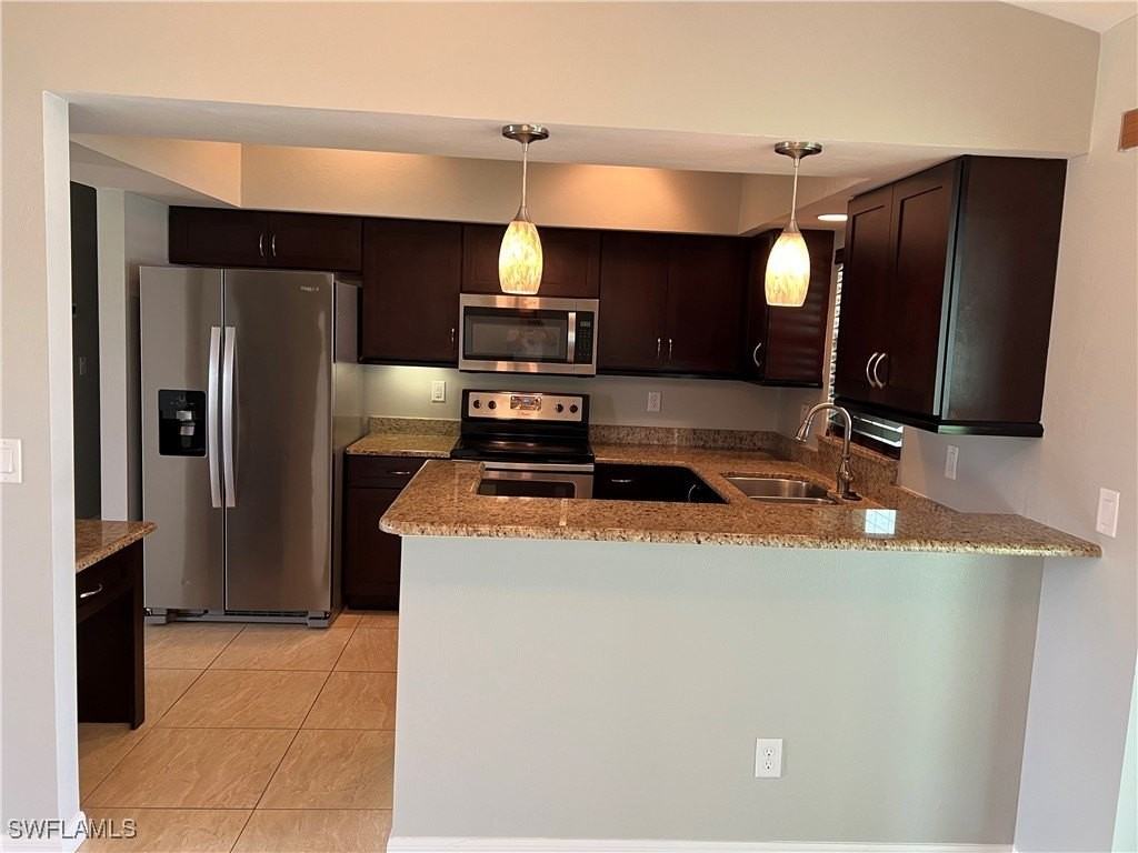 427 Ne 17th Ave - Photo 7 of 22