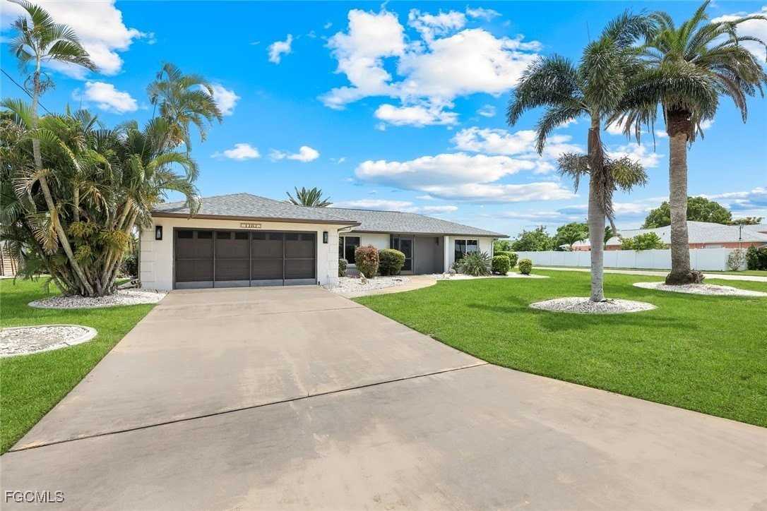 1202 Se 14th Ter - Photo 3 of 30