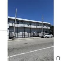 467 Nw 8th St #1 - Photo 1 of 1