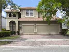 featured image of 4421 E Seneca Ave