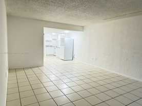 750 Ne 195th St #128 - Photo 1 of 1