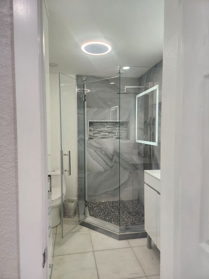 13381 Nw 7th Ter - Photo 3 of 7