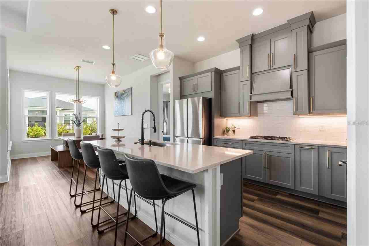 3225 Sw 120th Ter - Photo 3 of 42