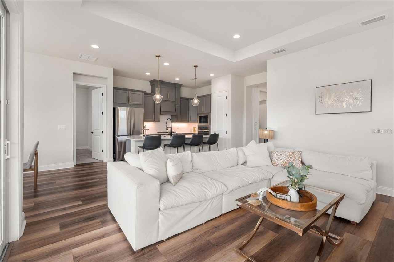 3225 Sw 120th Ter - Photo 6 of 42