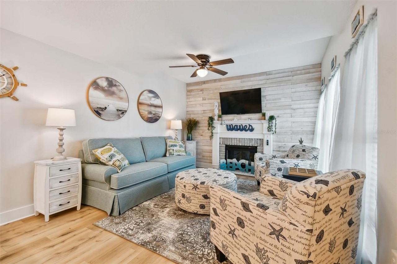 315 Medallion Blvd #E - Photo 5 of 48