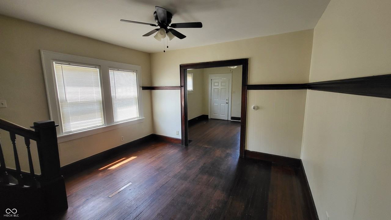 323 N Rural St - Photo 6 of 18