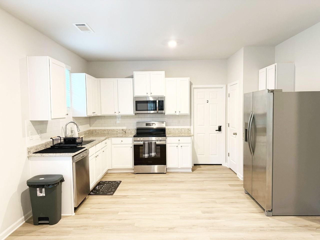 Fourwood Dr - Photo 5 of 27