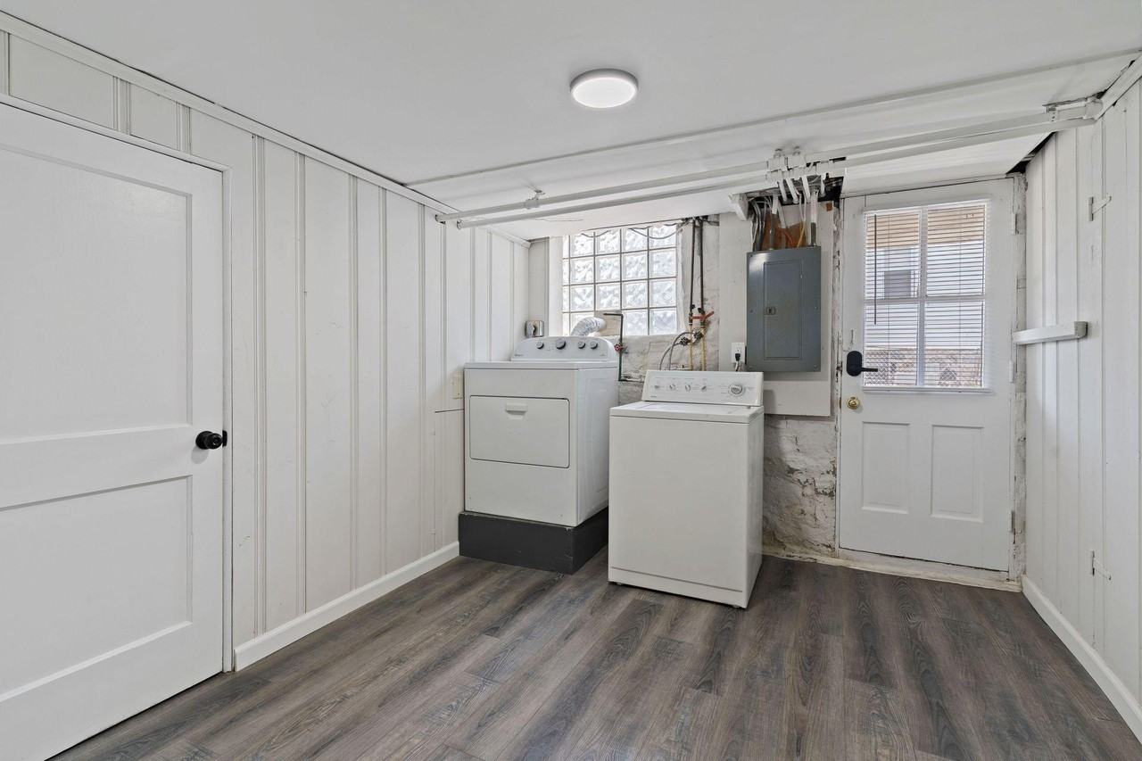 N Bentalou St - Photo 2 of 6