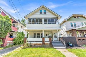 featured image of 364 E 161st St Unit 1 #1DN