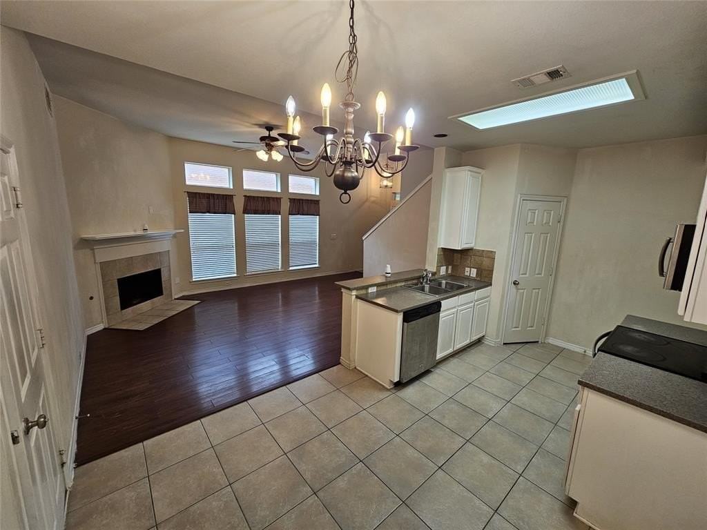 7341 Danbridge Ln - Photo 2 of 14