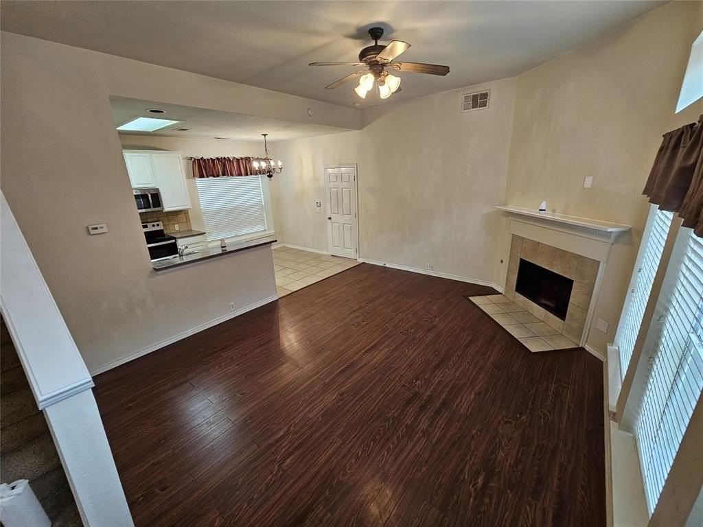 7341 Danbridge Ln - Photo 3 of 14