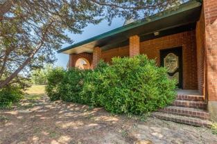 731 N Walnut Grove Rd - Photo 1 of 1