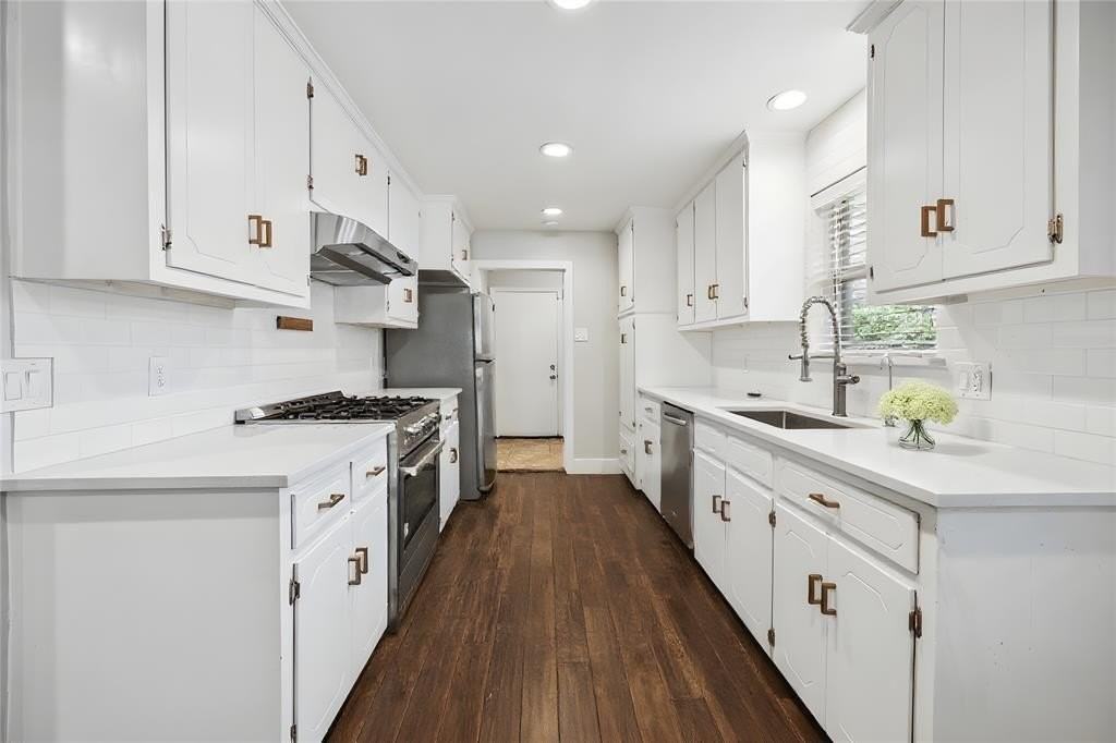 6820 E Mockingbird Ln - Photo 3 of 19