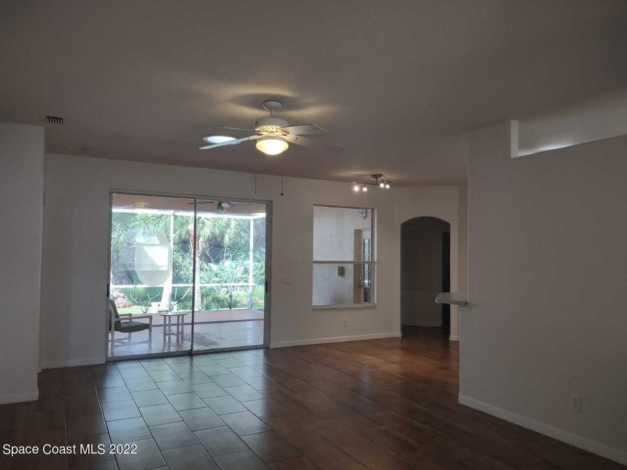 1792 Ladderback Court - Photo 7 of 37