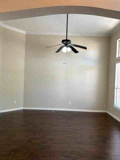 11016 New Orleans Dr - Photo 5 of 17