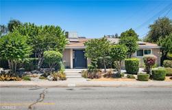 25050 Lawton Ave - Photo 1 of 1