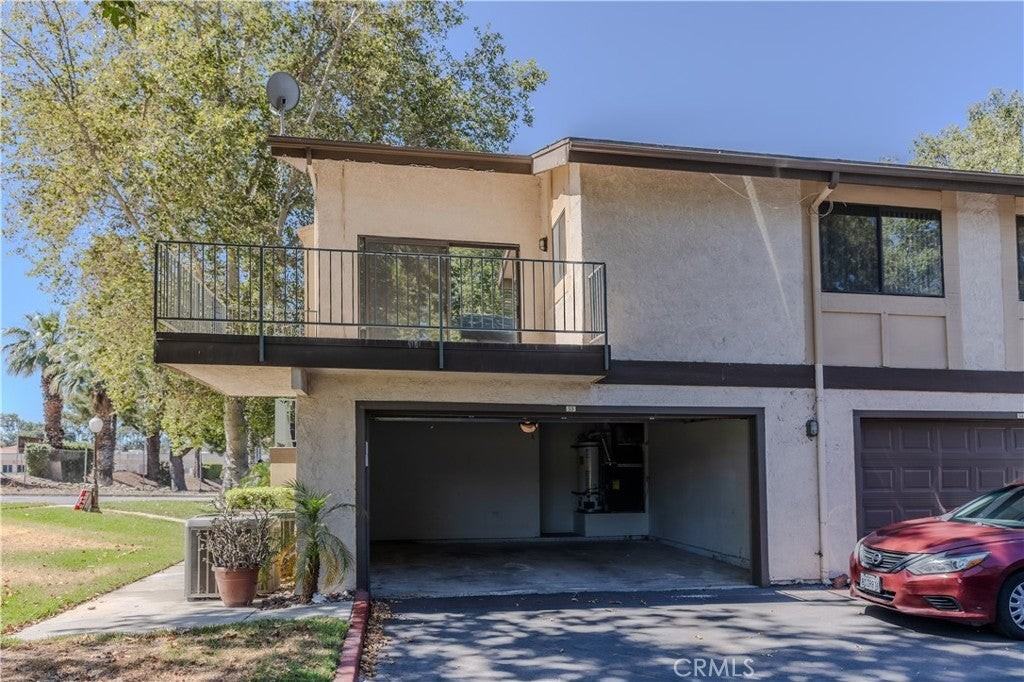 1169 Cornell Ave - Photo 4 of 30