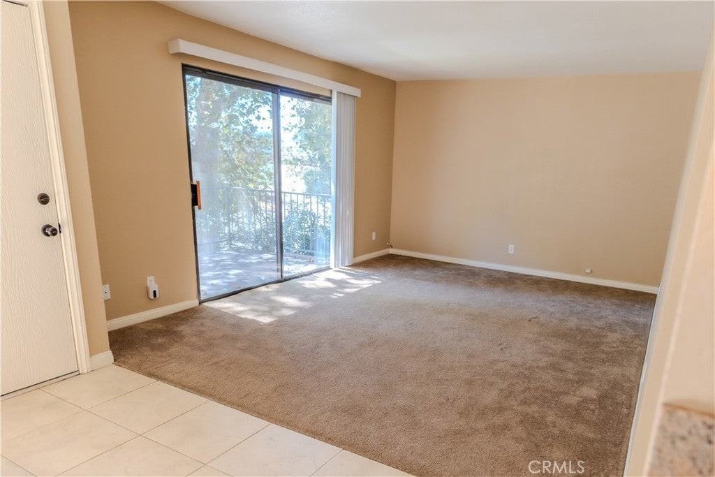 1169 Cornell Ave - Photo 7 of 30