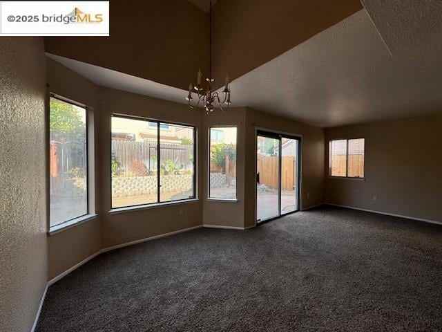 1024 Burnham Dr - Photo 3 of 23