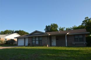 8108 Redwood Dr - Photo 1 of 1