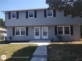 112 Charlotte St ## 14 - Photo 1 of 1
