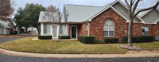 902 Bridges Dr - Photo 1 of 1