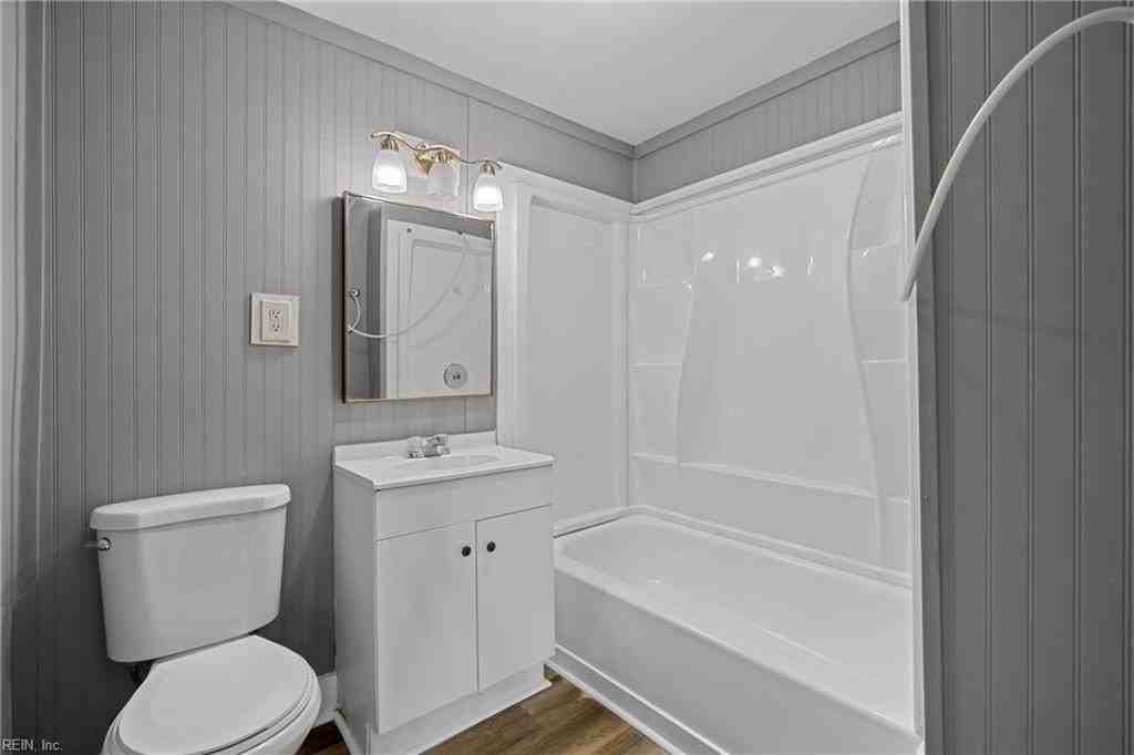 4000 Victoria Blvd Street #B2 - Photo 7 of 8