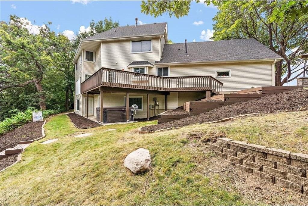 12060 48th Ave N - Photo 4 of 50