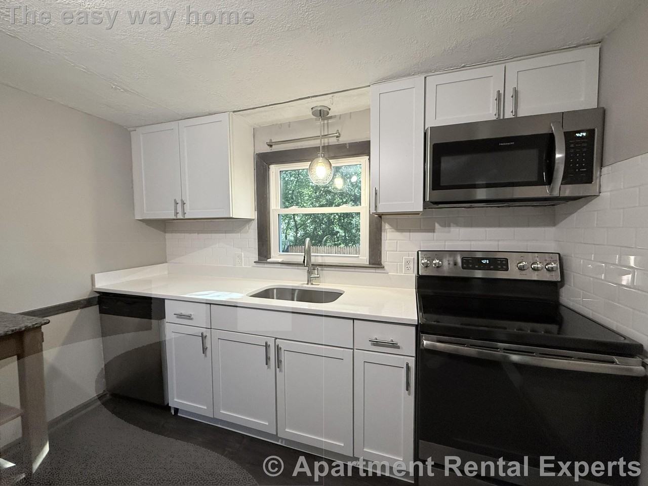 21 Jerome St - Photo 2 of 24