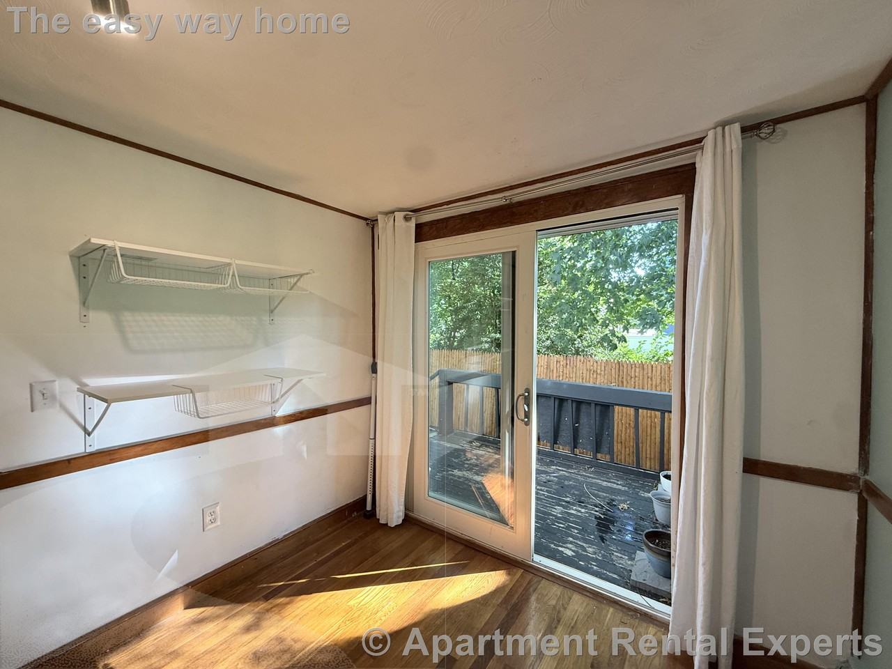 21 Jerome St - Photo 7 of 24