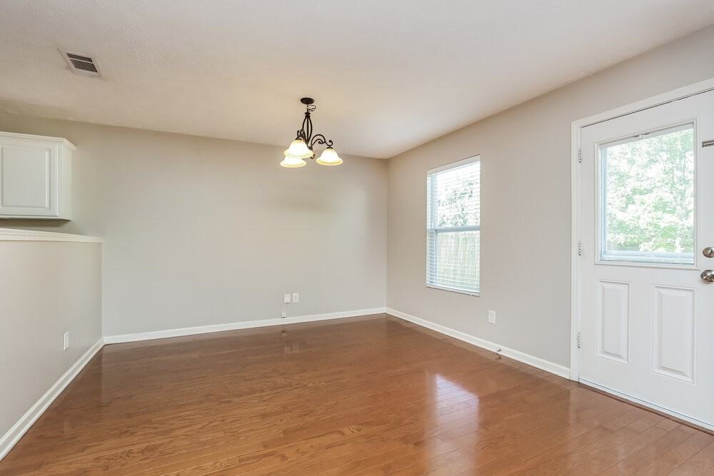 227 Elderberry Way - Photo 6 of 17