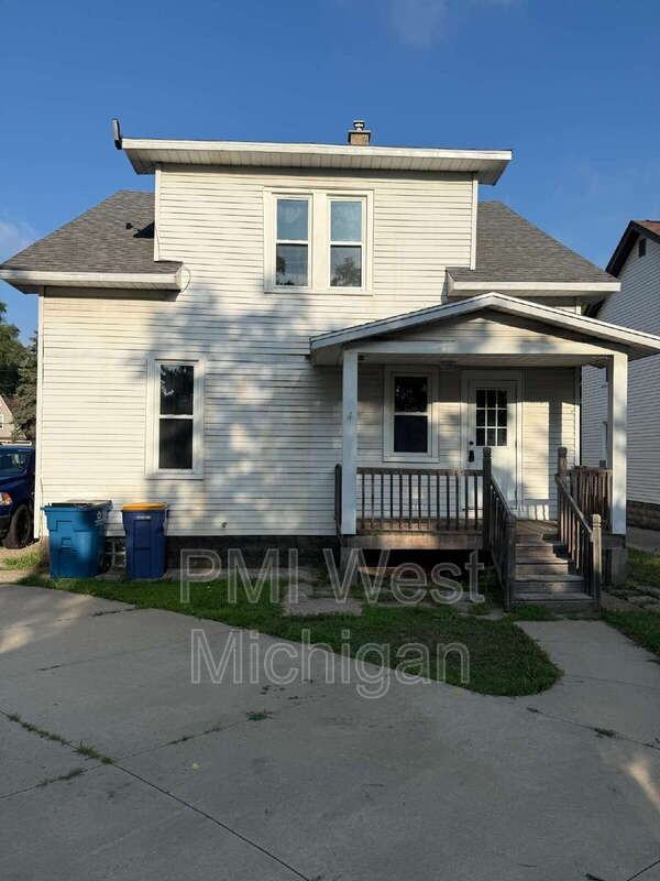 2124 Eastern Ave Ne - Photo 4 of 39