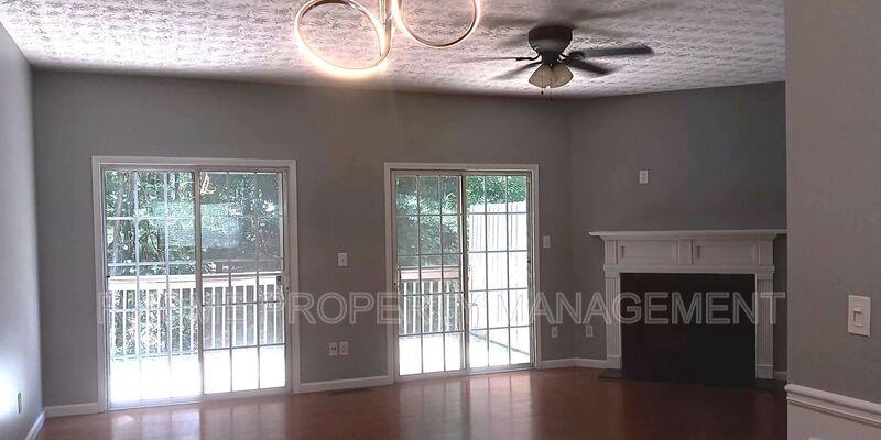 756 Celeste Ln Sw - Photo 6 of 27