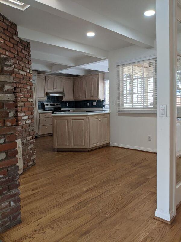 8204 Calmada Ave - Photo 3 of 35