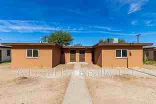 3041 E Proctor Vis - Photo 1 of 1