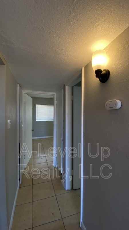 3041 E Proctor Vis #1 - Photo 7 of 10