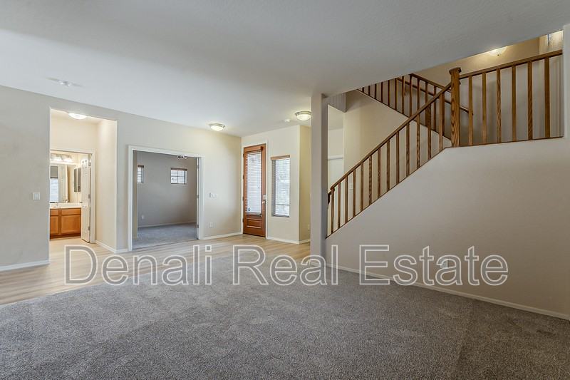 519 Rainbow Drive - Photo 6 of 45