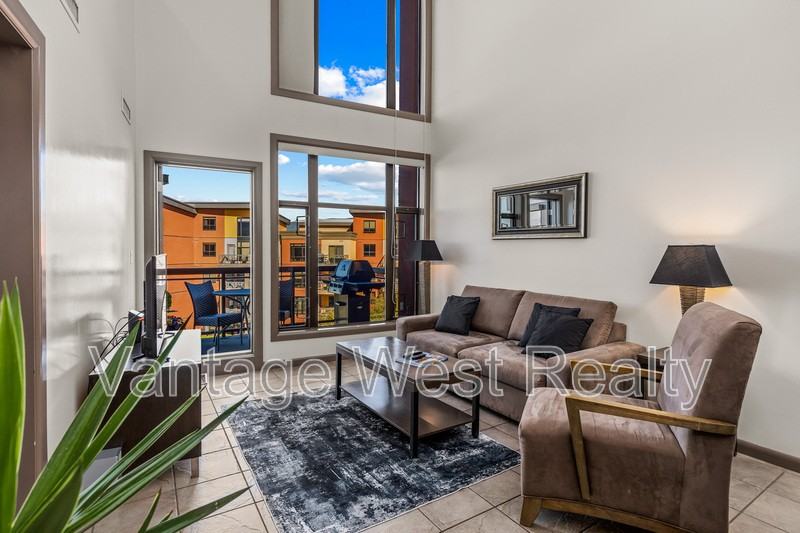 635 Cook Rd - Photo 2 of 47