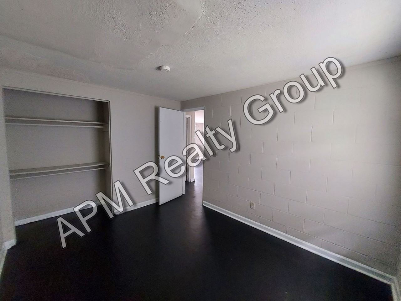2710 Howell Ct Apt A - Photo 6 of 8
