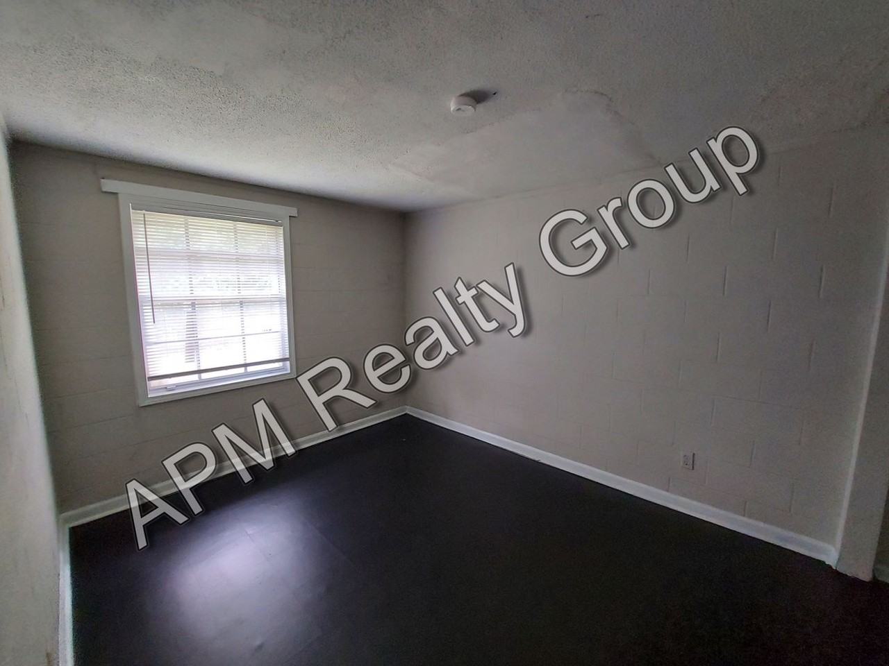 2710 Howell Ct Apt A - Photo 7 of 8