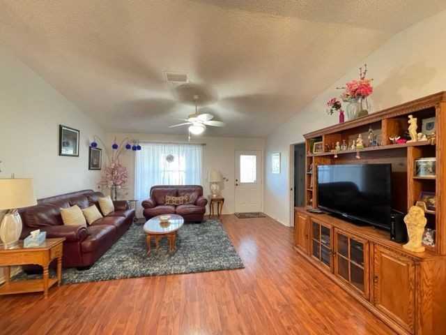806 Camino Del Rey Drive - Photo 2 of 18