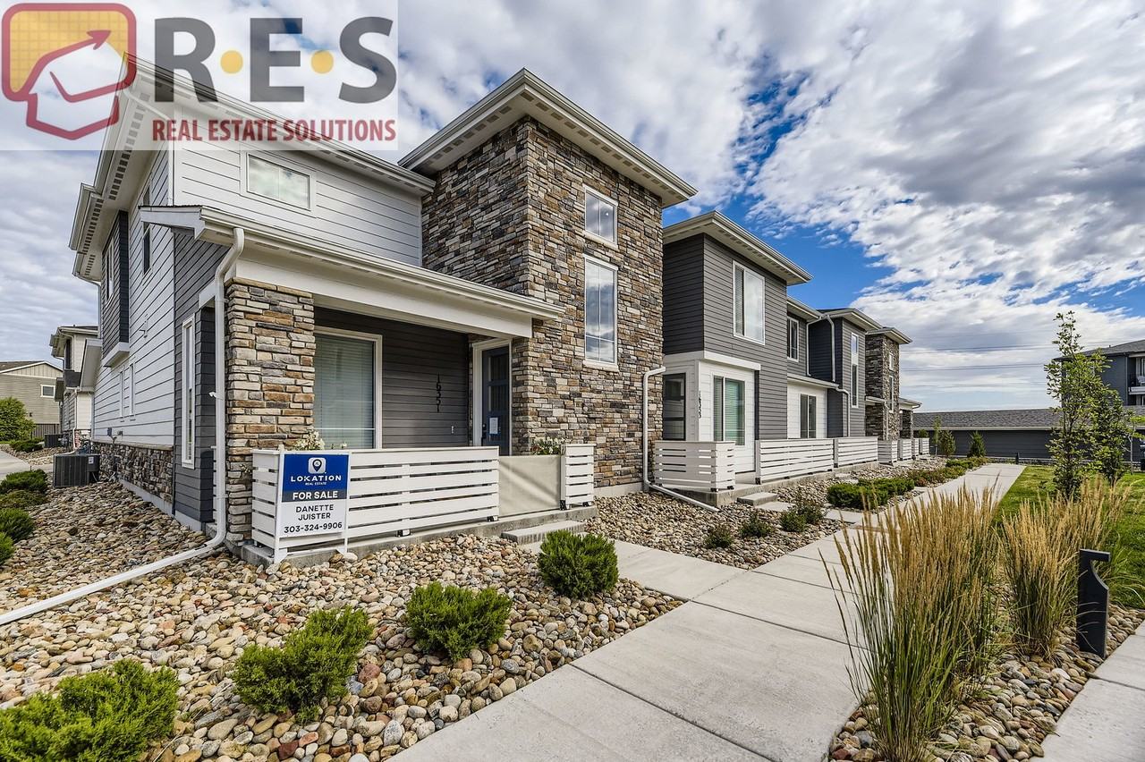 16355 Askins Loop - Photo 2 of 28