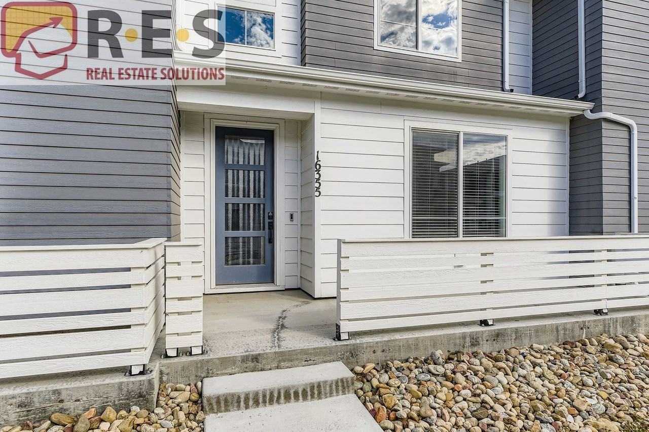 16355 Askins Loop - Photo 3 of 28