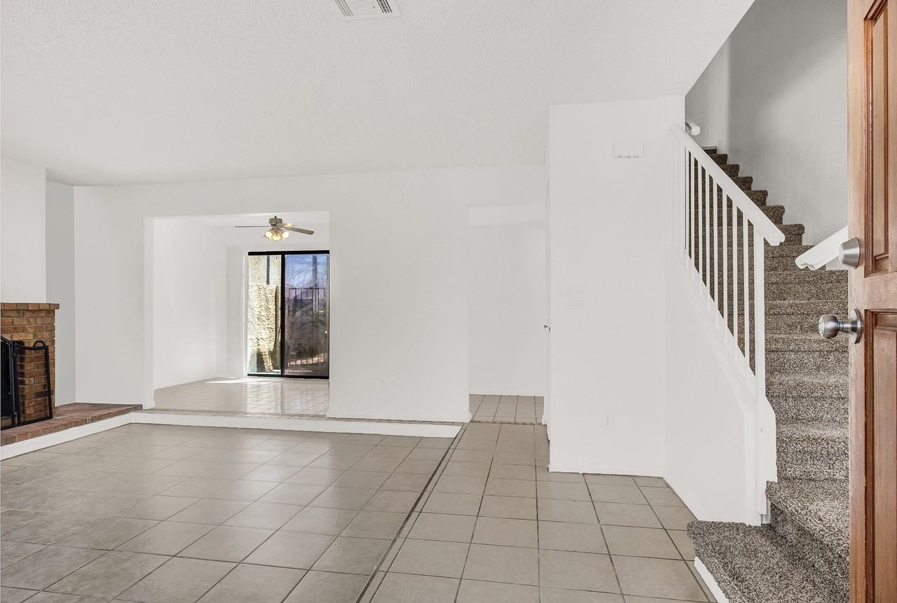 2639 Jacyra Ave - Photo 6 of 23