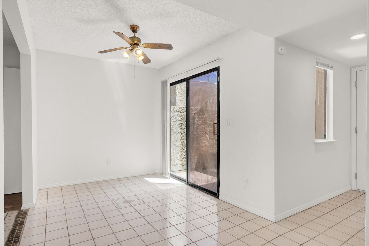 2639 Jacyra Ave - Photo 7 of 23